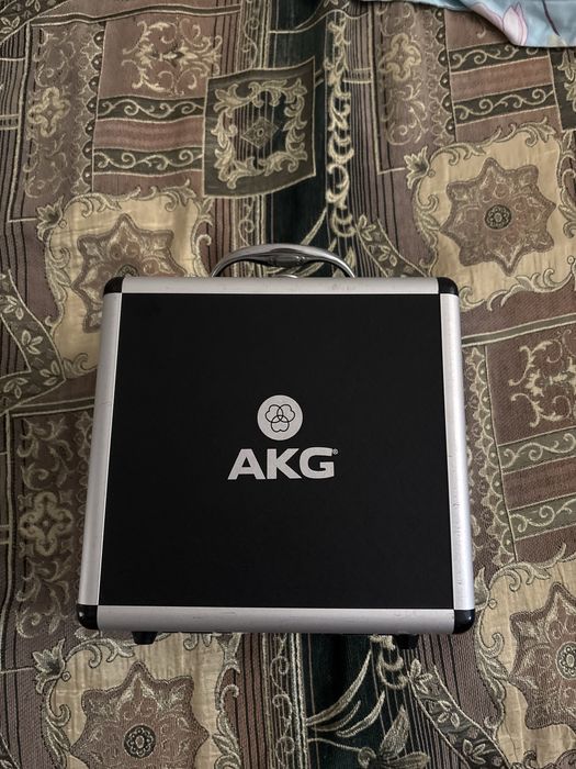 микрофон akg p220