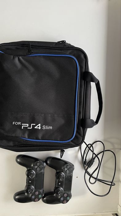 Игровая приставка ps4 slim