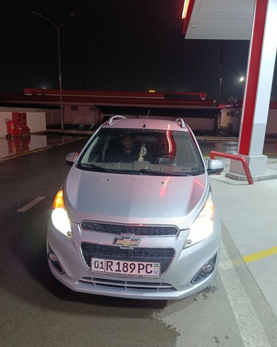 Продажа Спарк автомат