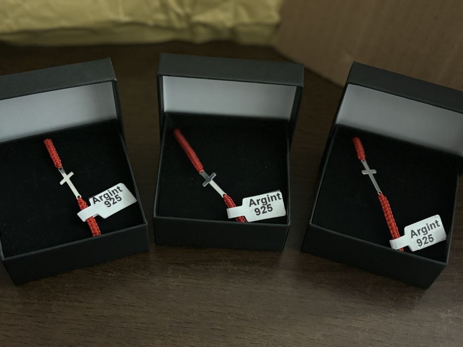 Bratara cu cruciulita din argint 925 si snur reglabil