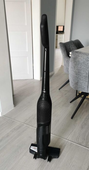 Прахосмукачка безкабелна вертикална Bosch Athlet 25.2V cordless