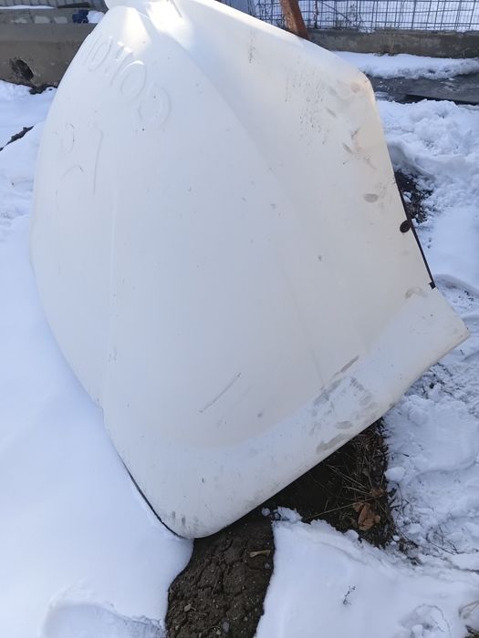 Продам козырек на газель