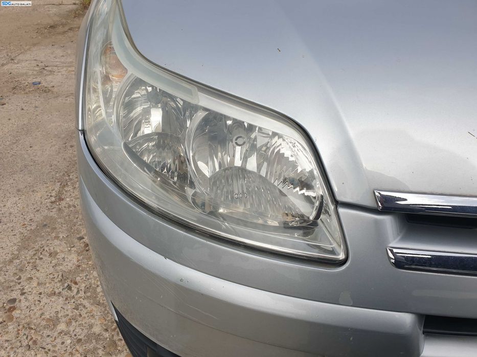 Far Dreapta Halogen Citroen C4 2004 - 2011 [Q0543]