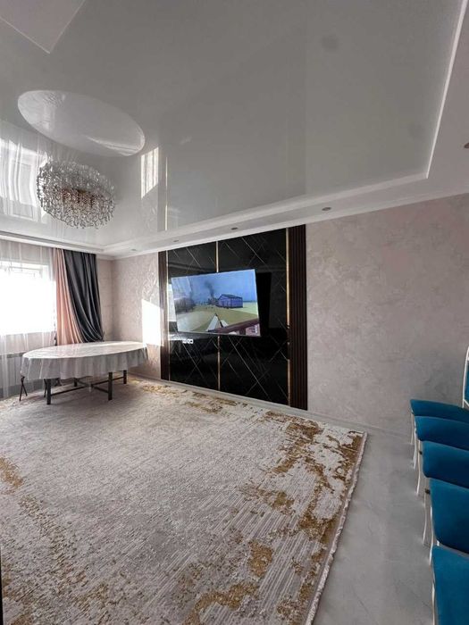 Продается коттедж в центре города