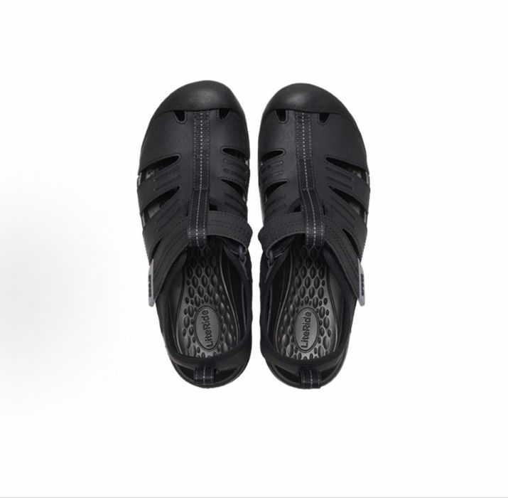 Мужские сандалии Crocs Swiftwater черные оригинал