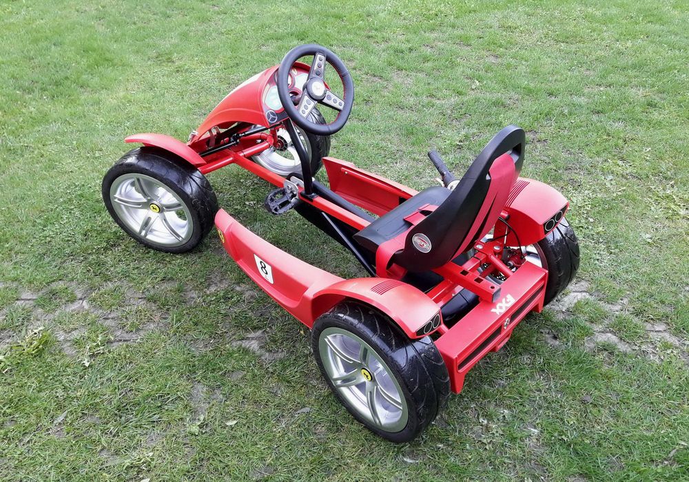 Cart (Kart) cu pedale Berg Ferrari FXX Exclusive BF-7, 7 viteze – roșu