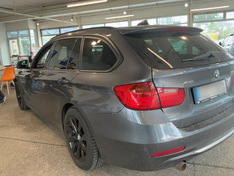 BMW 3er 318d xDrive 2013
