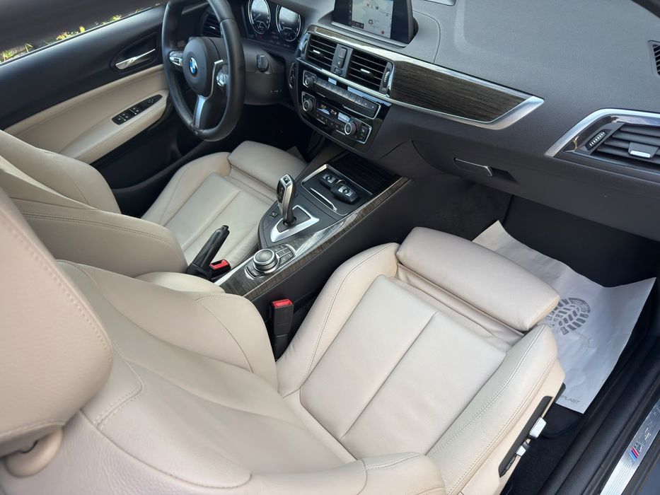 BMW Seria 1 M-Paket,Faruri Led,Navigatie,KeylessEntry/GO,Jante M18',Memorii,Piele