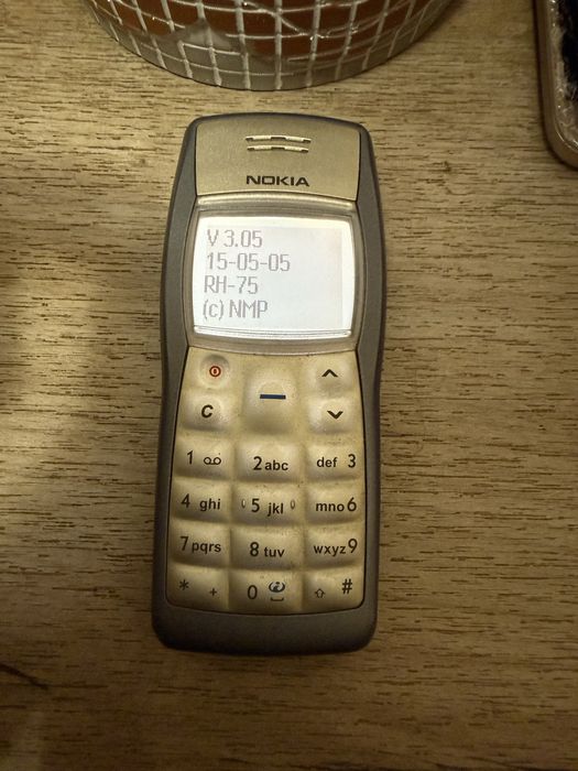 Nokia 1101 , Silver