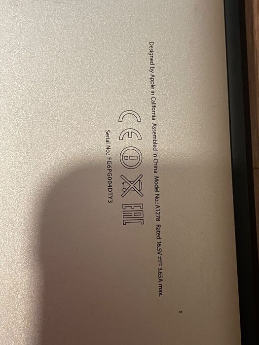 MacBook Pro 13" Mid 2012 – i5 2.5GHz / 16GB RAM / 120GB SSD