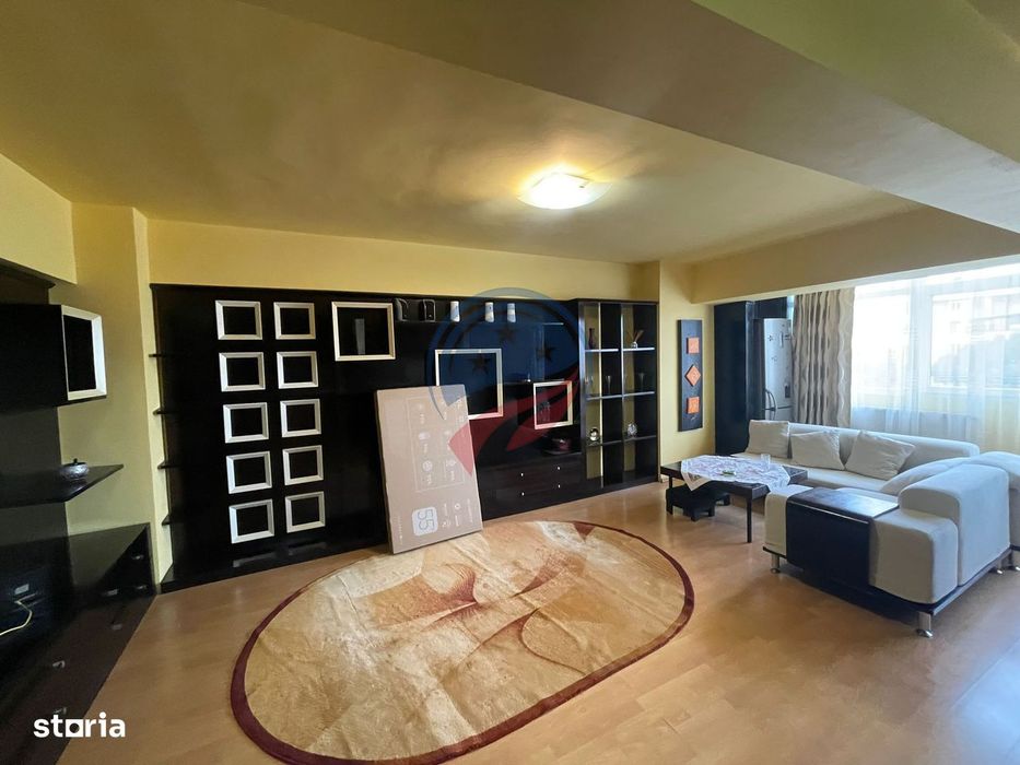 Apartament cu 3 camere zona Ultracentrala, vis-a-vis de Universitate — fotografia 1