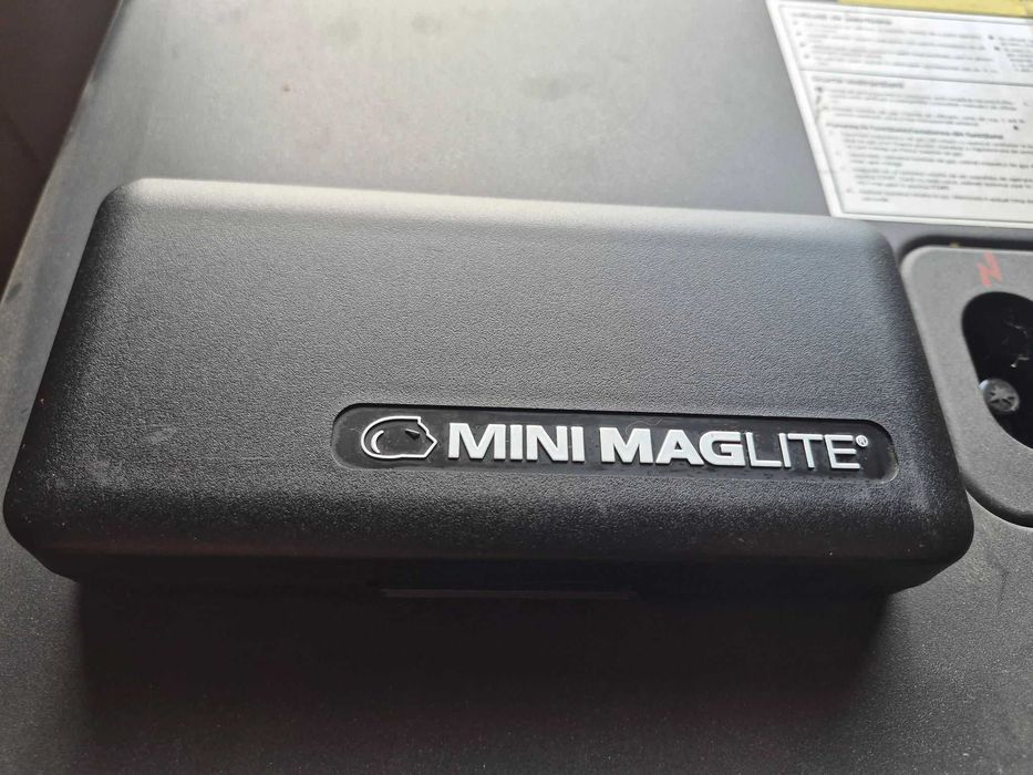 Vand lanterna Mini Mag Light