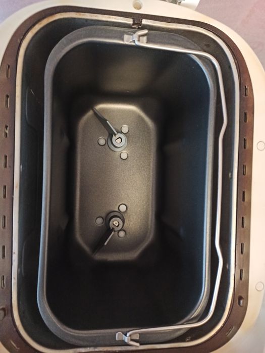 Mașina  pâine Moulinex 1,5 kg ECONOMICA