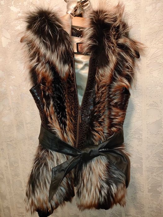 Шуба, жилет, пальто