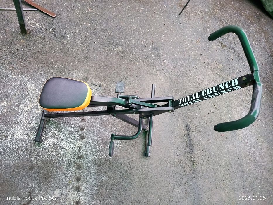 Aparat fitness Total Cranch