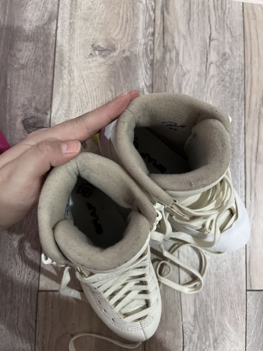 Коньки профессиональные фигурные