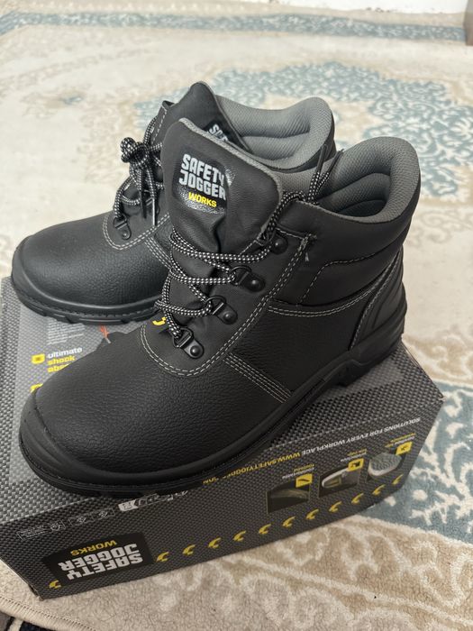 Спец ботинка сатылады!!!