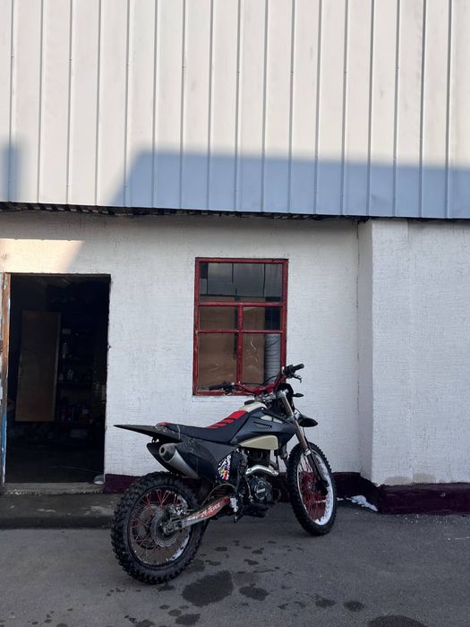 Продается эндуро 06