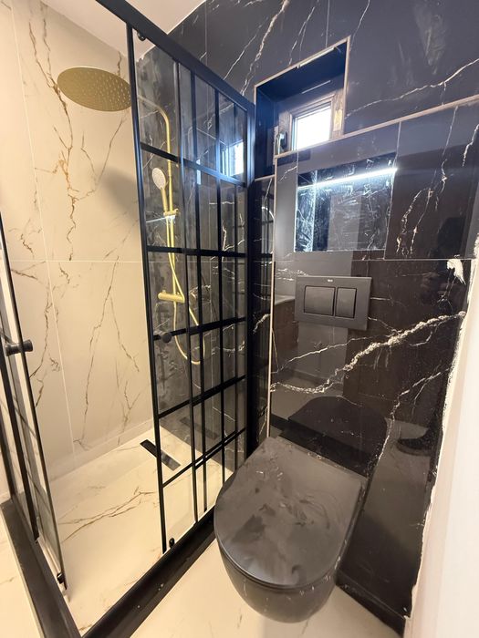 Apartament 3 camere !