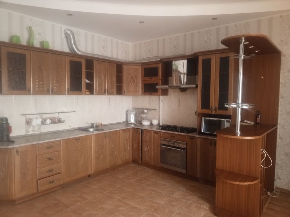 Продам кухонный гарнитур