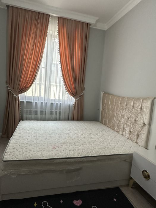 Продам 2-х спальню кровать
