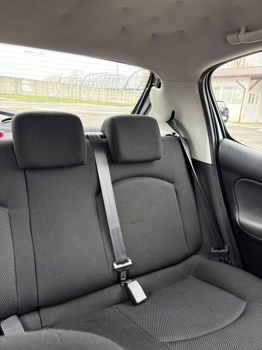 Vand Peugeot 206 1.4 benzina