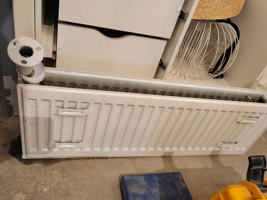 Батарея панельная