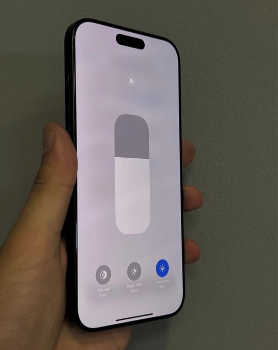 iPhone 16 ProMax  256Gb Black Akk: 93% Radnoy