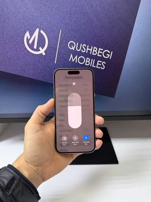 Sim karta o`qimiydi! iPhone 15 Pro 256GB Natural titan