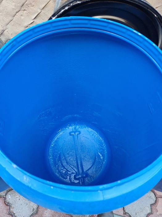 Продам бочки пластиковые 200 литровый