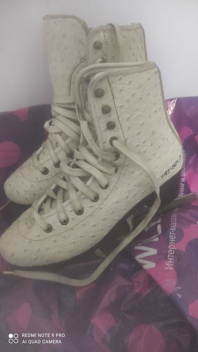 Продам коньки в отличном состоянии