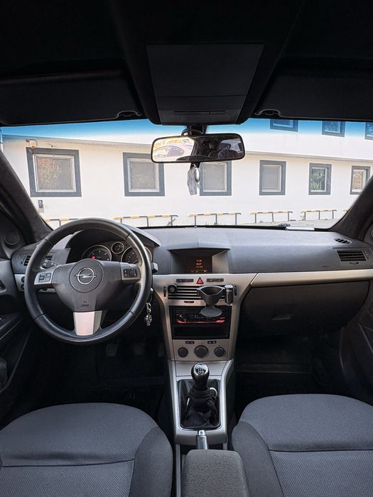 OPEL Astra 2008 — imagine 4