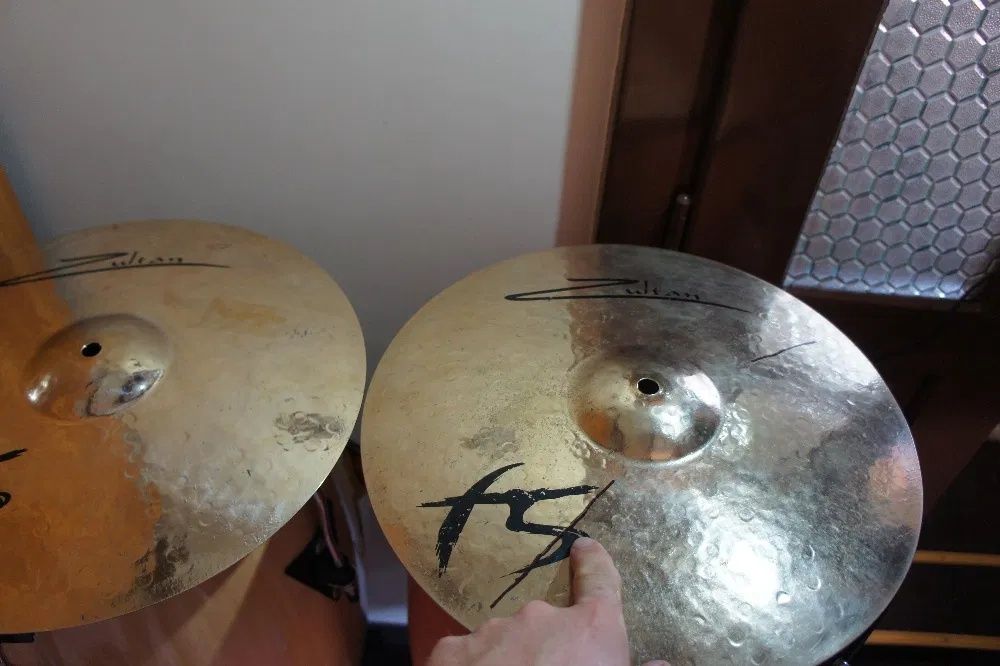 O pereche de cinele hi-hat (fuscinele), Zultan 14" F5 Hi-Hat