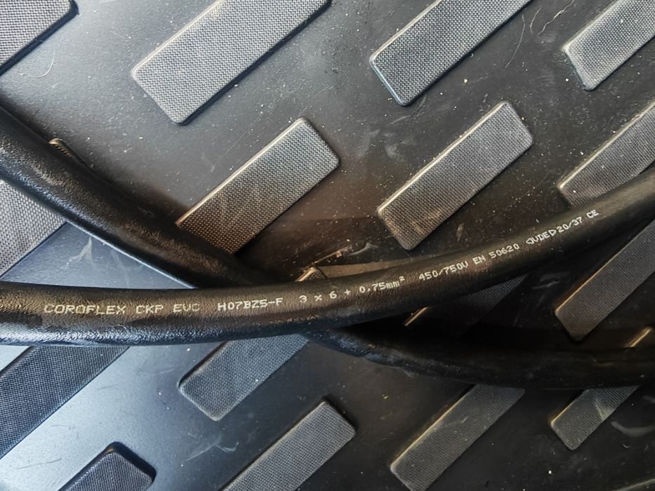 Кабел оригинален 32А за електромобил