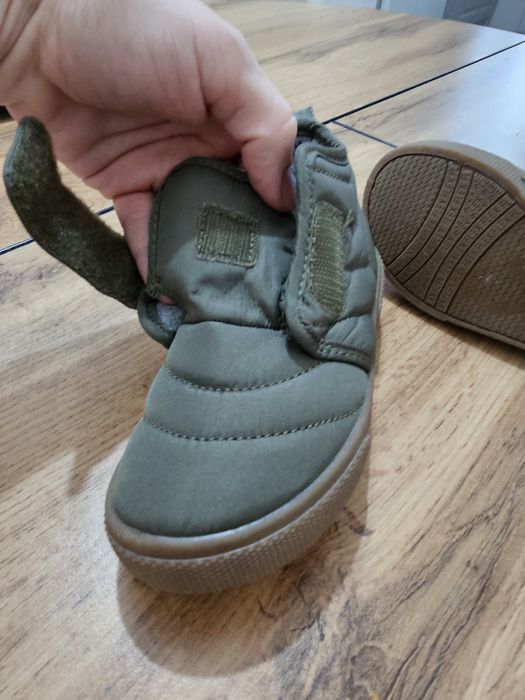 Ботинки детские Carters новые