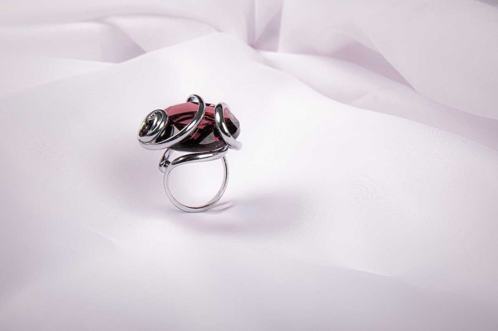 Bijuterii Handmade: Inel cu Cristale Swarovski – Nou