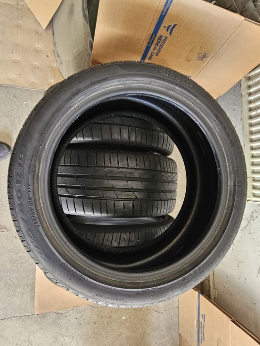 Anvelope vara 245 40 r18 in stare foarte buna 6mm