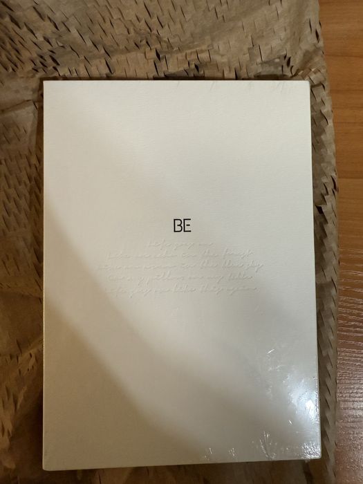 K POP альбом BTS “BE”