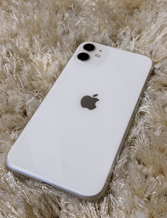 iphone 11 alb impecabil