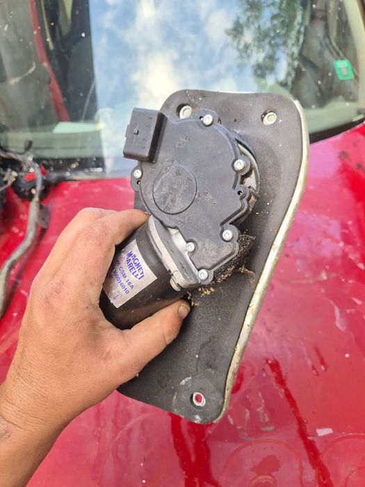 Моторче за чистачки Пежо Партнер 2005г