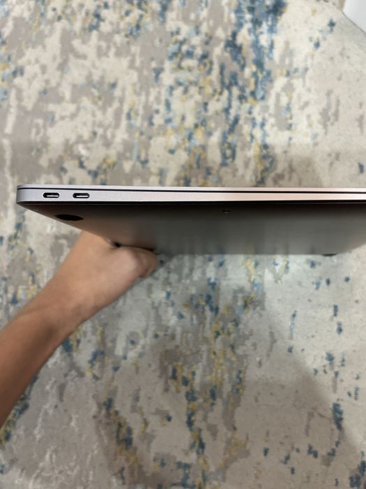 MacBook Air M1 8/256 Silver