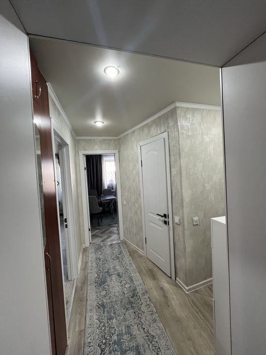 Продам 3 комн квартиру Челюскинцев 49
