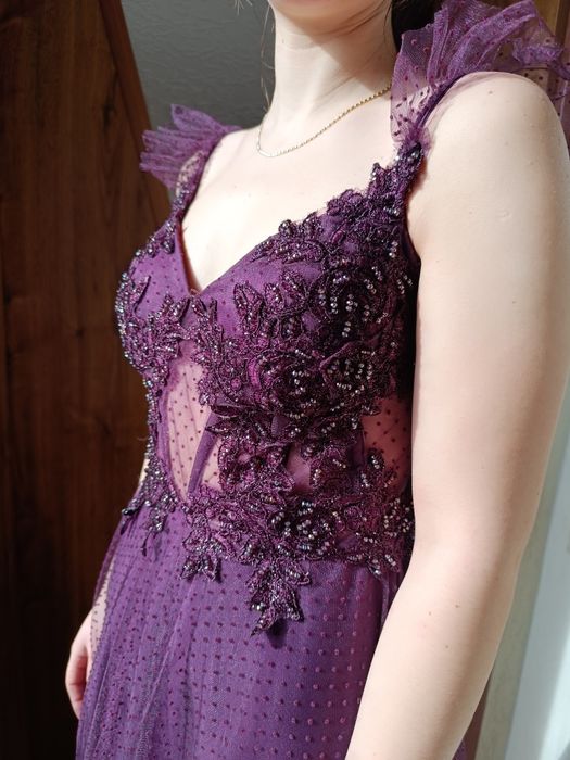 Официална рокля в цвят лилаво размер С-М