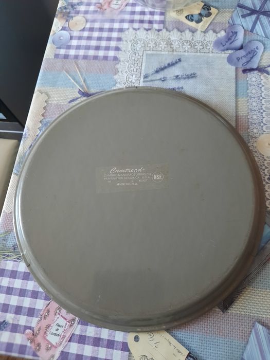 Tava de servit antiderapanta made in USAa