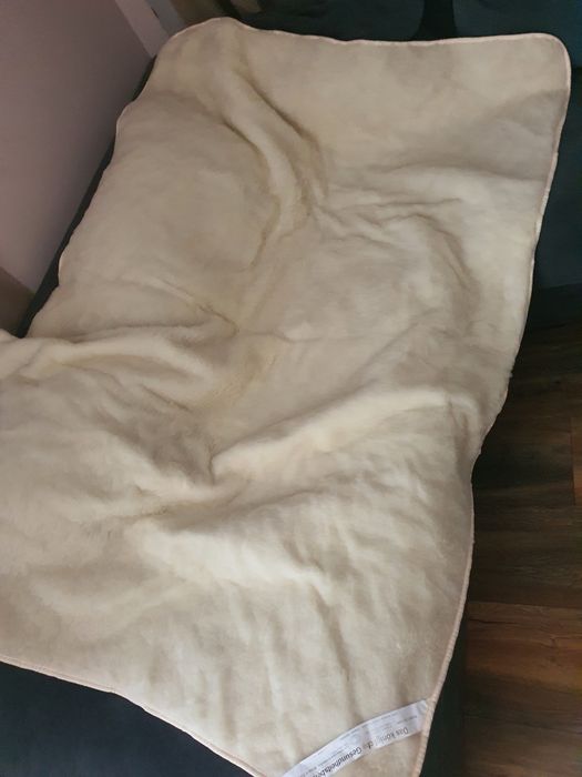 топло единично одеяло