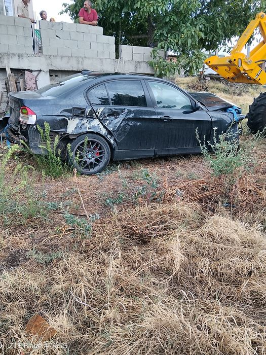 БМВ 320 d на части