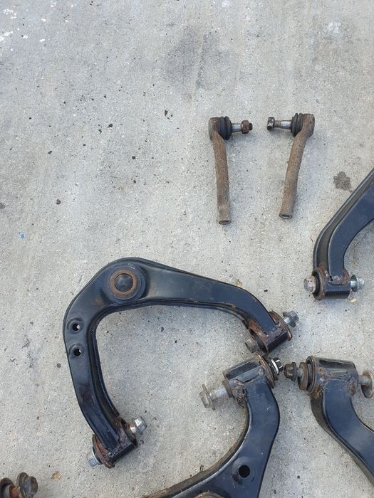 Brat articulati bascula față nissan navara brate.