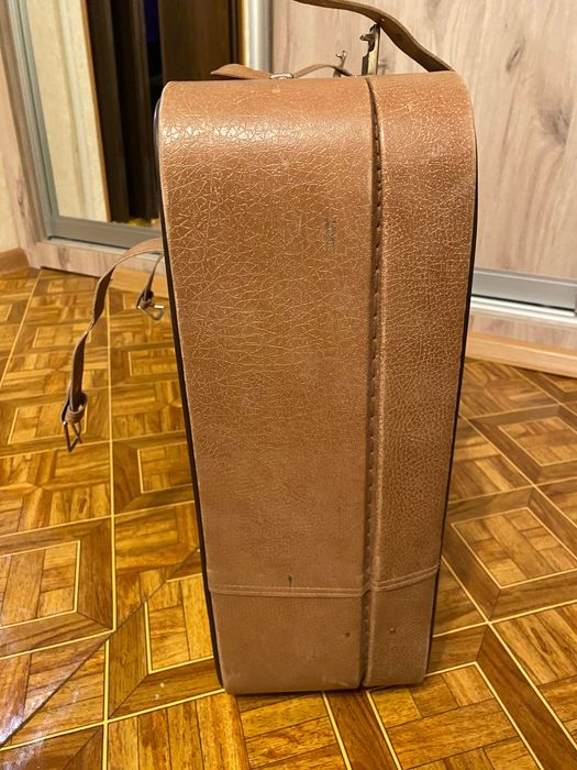 Чемодан кожаный (СССР)