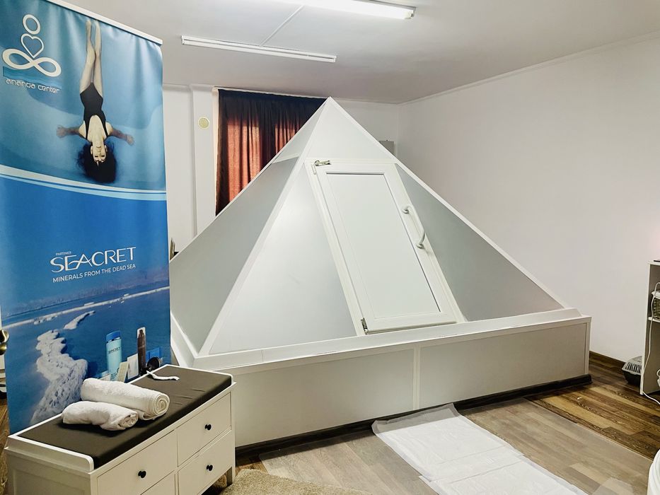 Incintă de plutire (float tank) second-hand