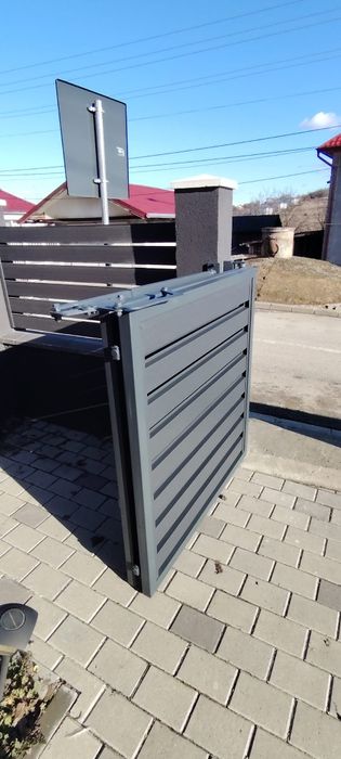 Poarta și pietonala - Personalizate pentru exterior * Bistrița
